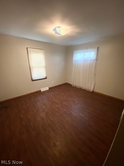 975 West Green Road Cleveland, OH 44121 - Photo 15 of 20