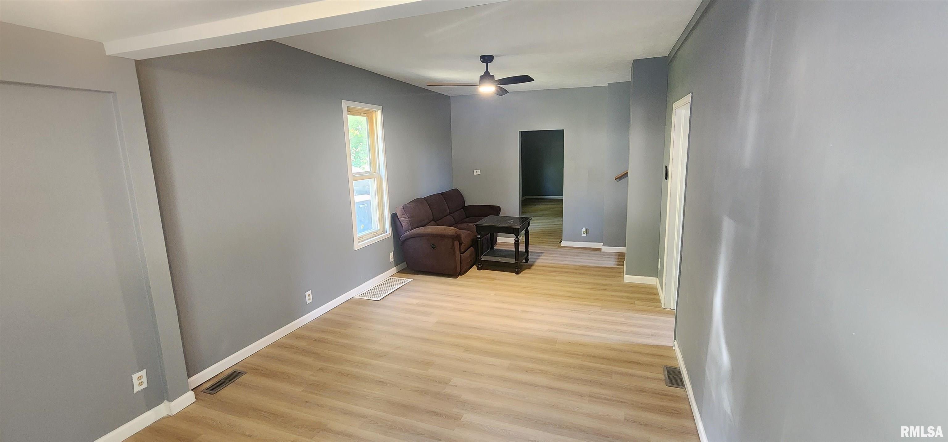 1710 East Carpenter Street Springfield, IL 62702 - Photo 6 of 25