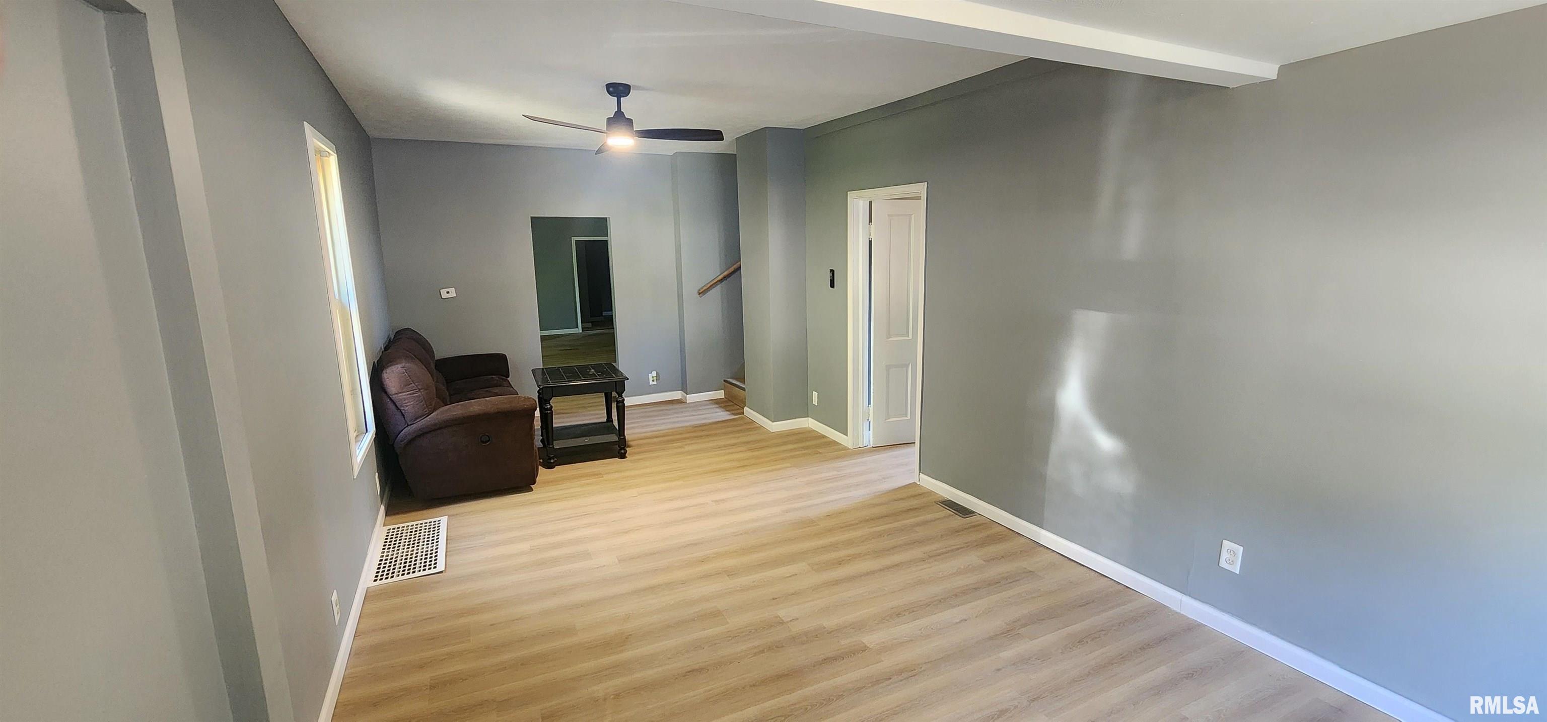 1710 East Carpenter Street Springfield, IL 62702 - Photo 7 of 25