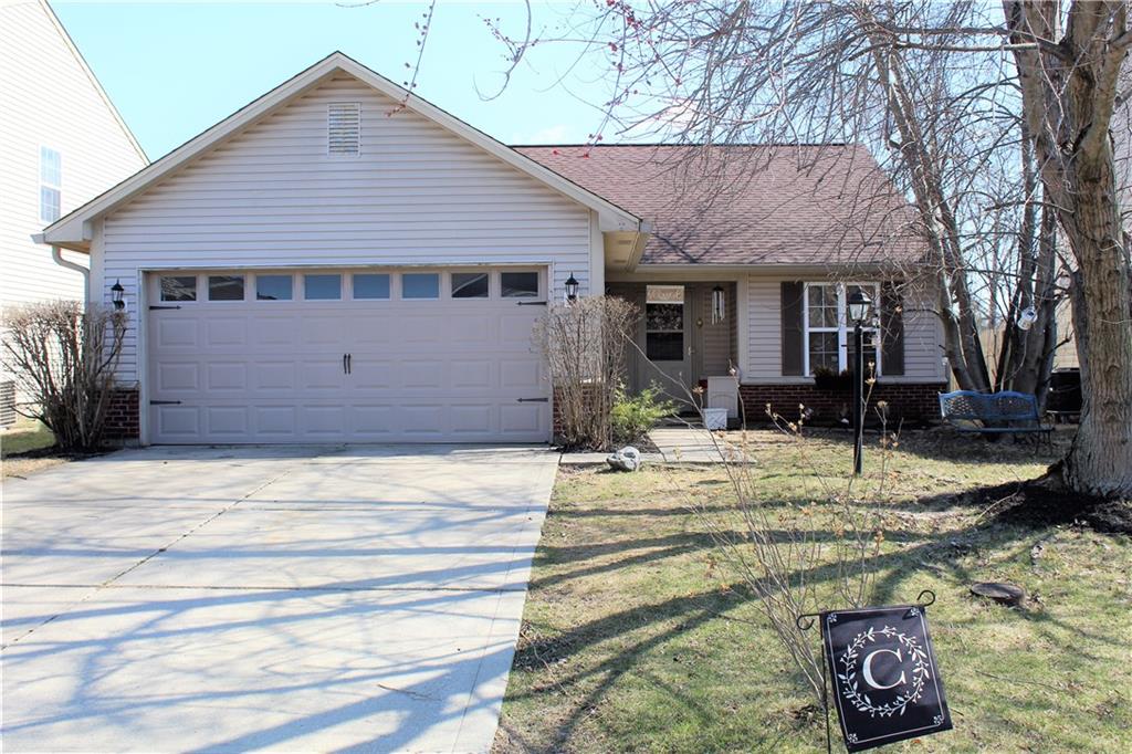 5223 Alameda Road Indianapolis, IN 46228 - Photo 2 of 22 Gallery Image 2