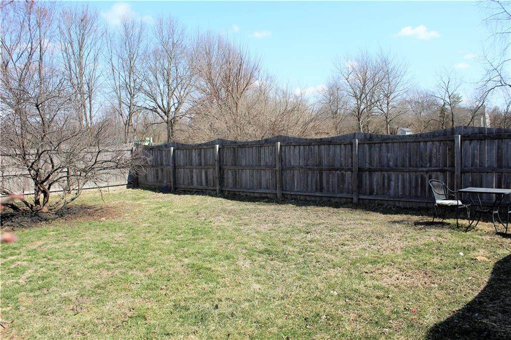 5223 Alameda Road Indianapolis, IN 46228 - Photo 5 of 22 Gallery Image 5
