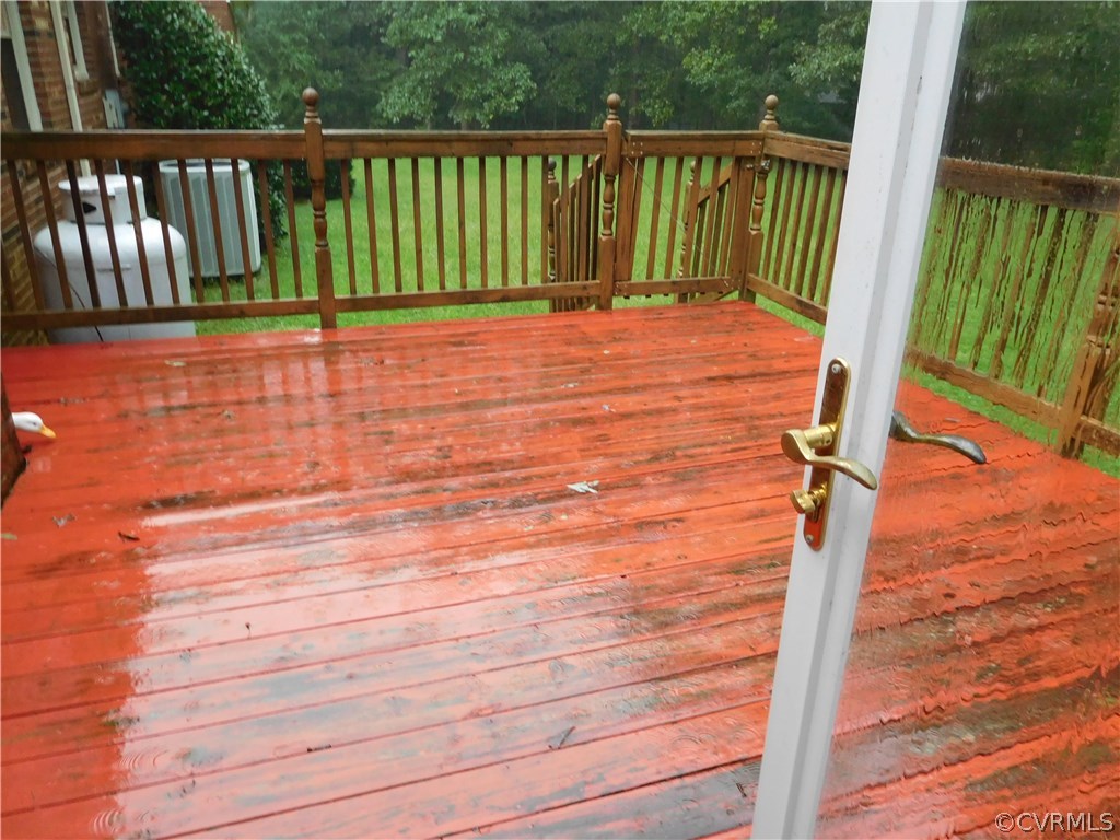 1904 Fairoaks Road Powhatan, VA 23139 - Photo 15 of 16 Rear deck