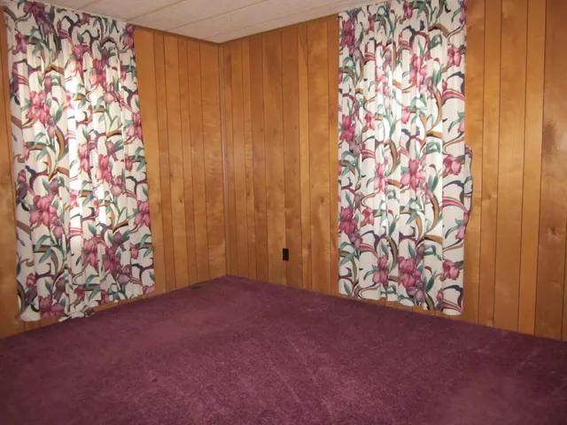 $200,000 | 52484 North Point Drive, Mattawan, MI 49071