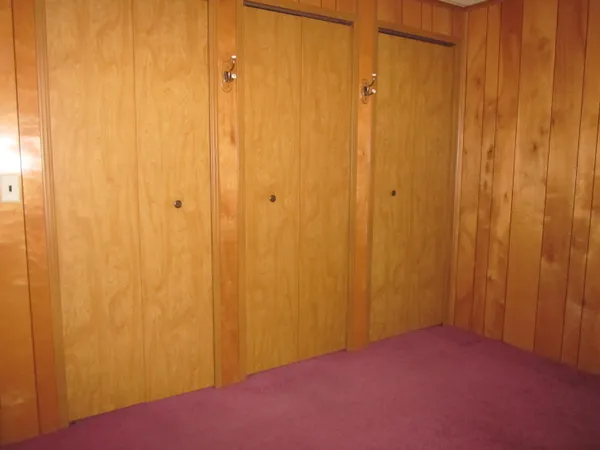 $189,900 | 52484 North Point Drive, Mattawan, MI 49071