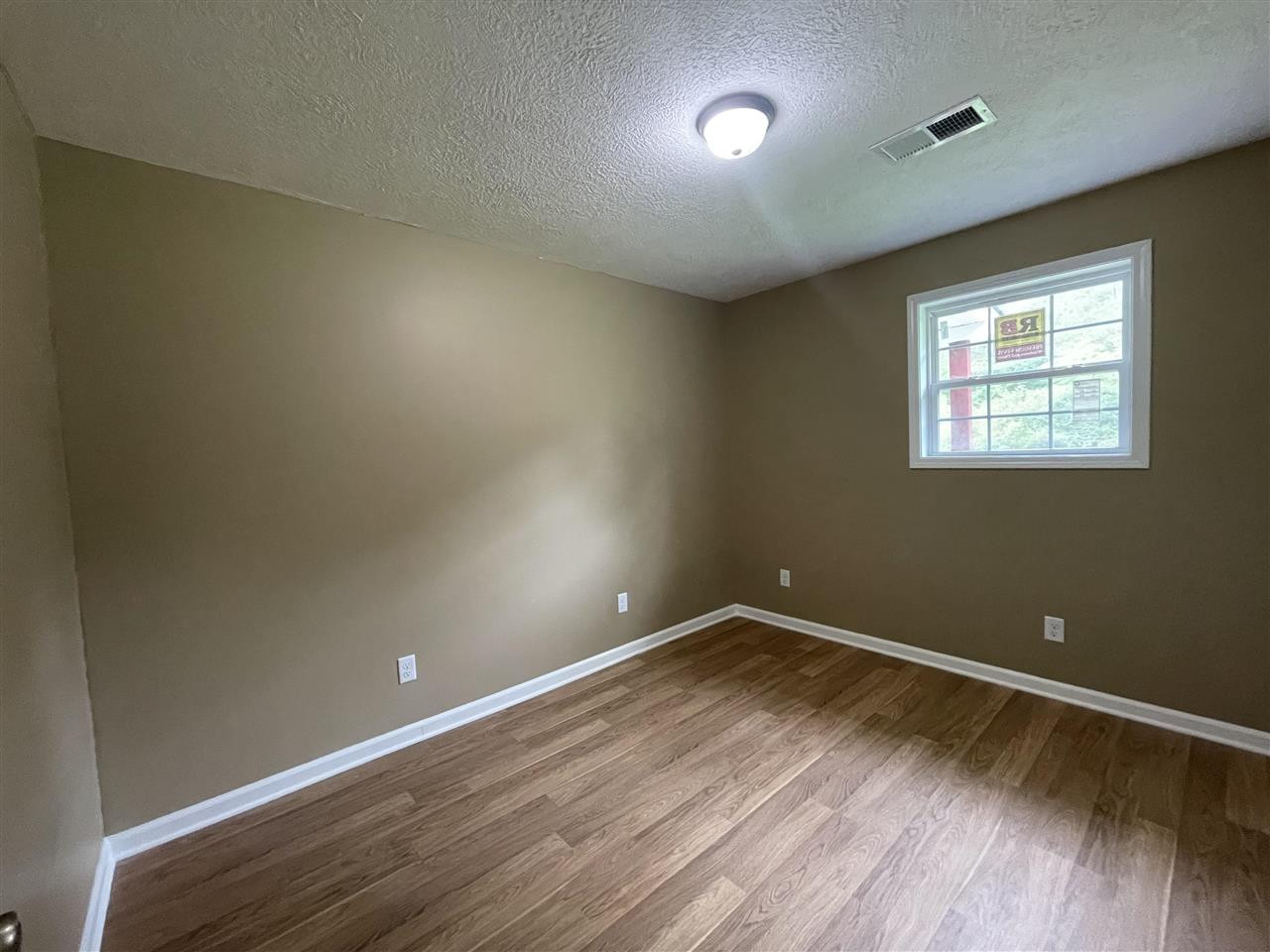 164 Love Road Jackson, TN 38301 - Photo 8 of 11 Photo 8
