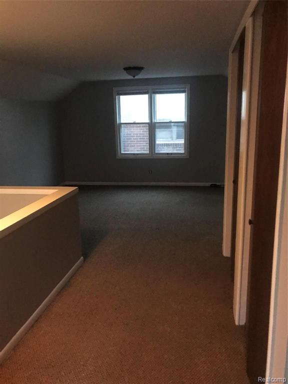 17599 Stahelin Avenue Detroit, MI 48219 - Photo 11 of 21