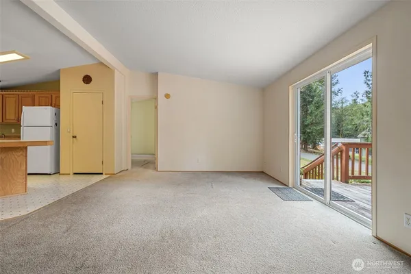 $329,900 | 11 Southeast Fuchsia Avenue, Shelton, WA 98584