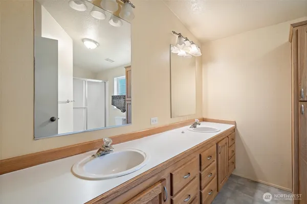 $329,900 | 11 Southeast Fuchsia Avenue, Shelton, WA 98584