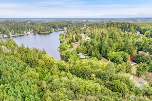 $329,900 | 11 Southeast Fuchsia Avenue, Shelton, WA 98584