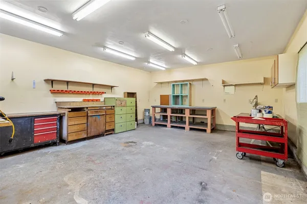 $329,900 | 11 Southeast Fuchsia Avenue, Shelton, WA 98584