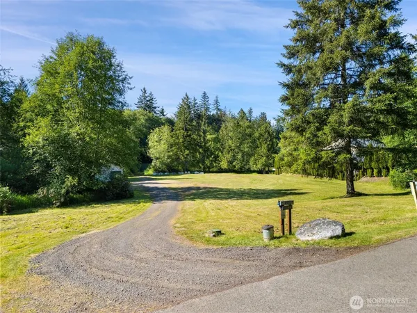 $329,900 | 11 Southeast Fuchsia Avenue, Shelton, WA 98584