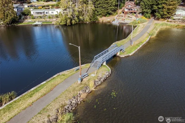 $329,900 | 11 Southeast Fuchsia Avenue, Shelton, WA 98584