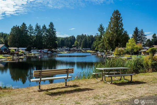 $329,900 | 11 Southeast Fuchsia Avenue, Shelton, WA 98584