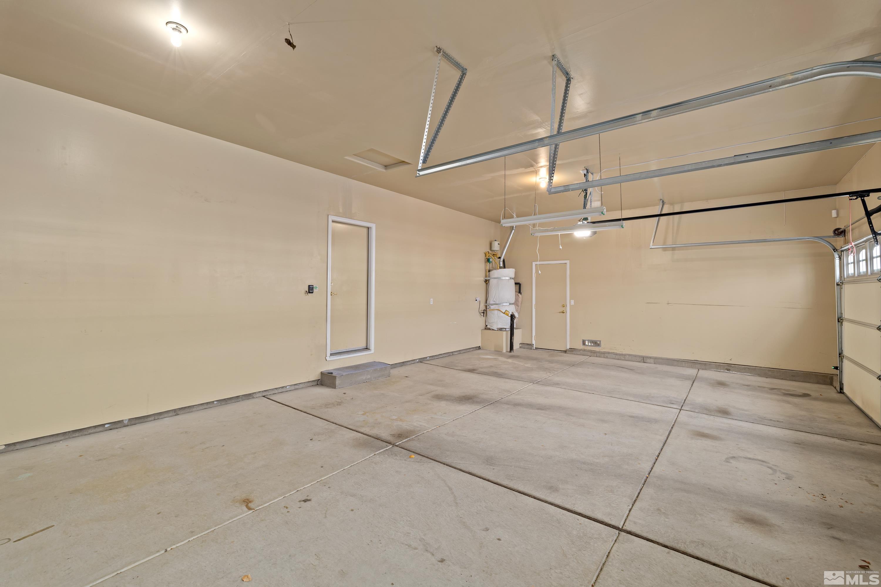 8900 Sorcha Street Reno, NV 89506 - Photo 33 of 39 a view of a room with an empty space