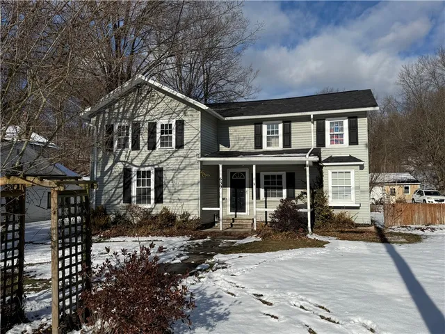 $190,000 | 639 Main Street, Horseheads, NY 14816