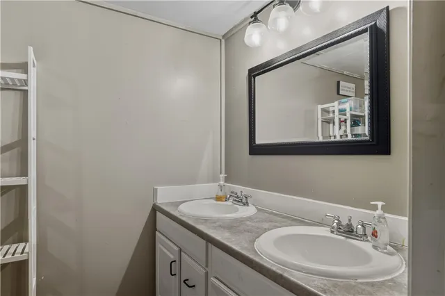 $190,000 | 639 Main Street, Horseheads, NY 14816