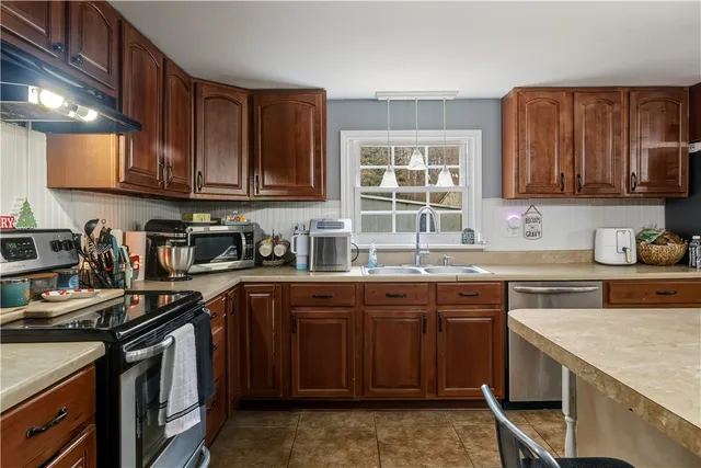 $190,000 | 639 Main Street, Horseheads, NY 14816