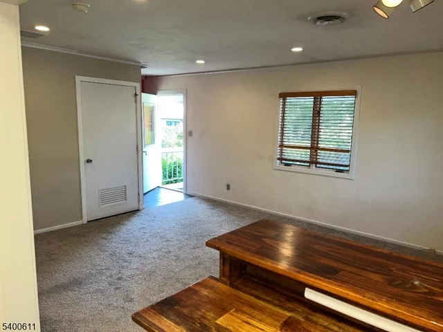 $2,000 | 366 North Harrison Street, Princeton, NJ 08540