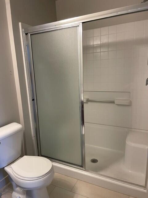 28937 Whitby Drive Romulus, MI 48174 - Photo 27 of 38 shower