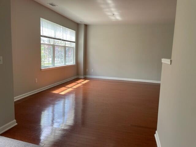28937 Whitby Drive Romulus, MI 48174 - Photo 10 of 38 LR2