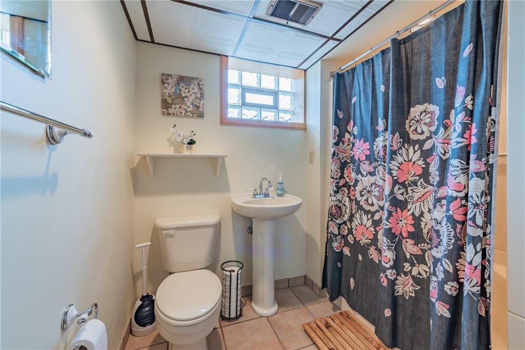 1161 Richard Road North Huntingdon, PA 15642 - Photo 21 of 25 Gallery Image 21