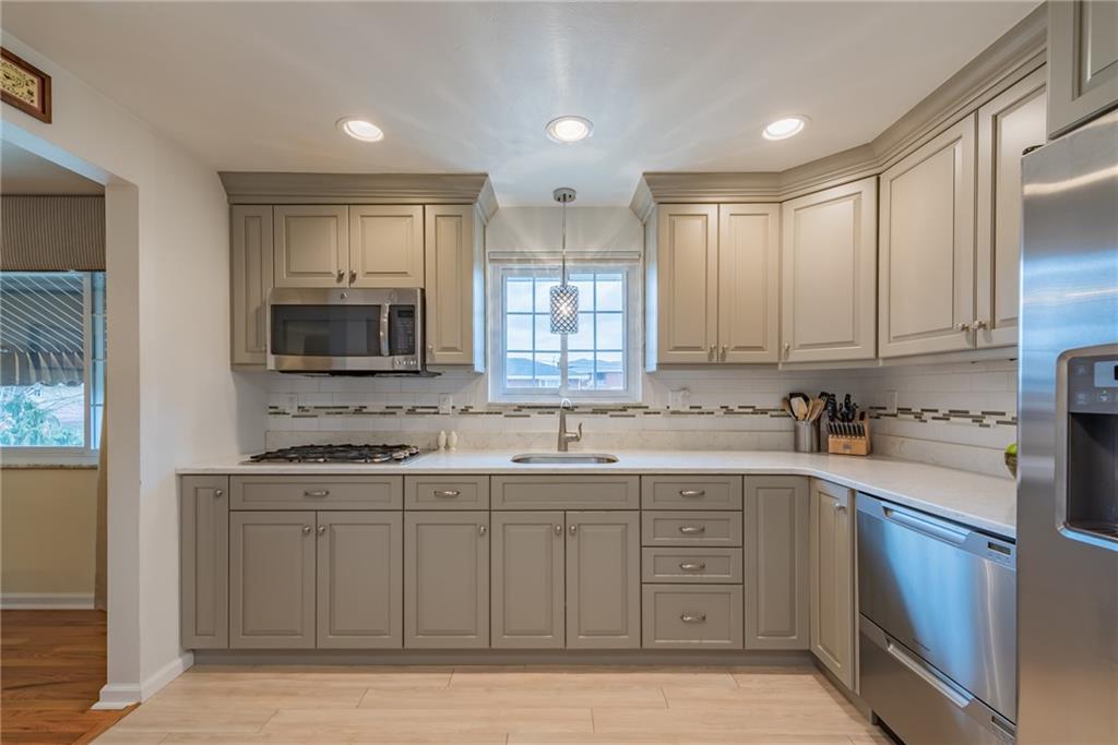 1161 Richard Road North Huntingdon, PA 15642 - Photo 5 of 25 Gallery Image 5