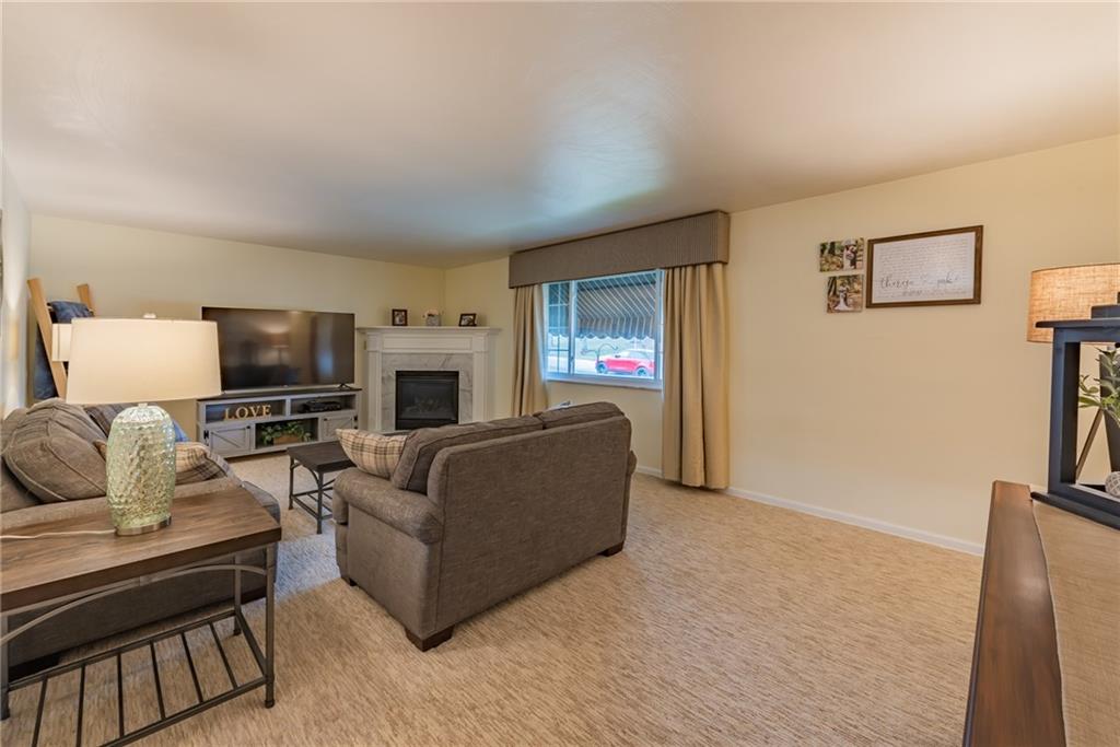 1161 Richard Road North Huntingdon, PA 15642 - Photo 9 of 25 Gallery Image 9