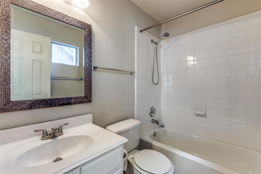 4527 Aspen Glen Road Plano, TX 75024 - Photo 9 of 13