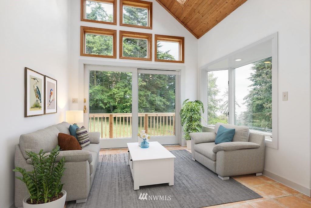 1451 North View Road Oak Harbor, WA 98277 - Photo 17 of 34 Gallery Image 17