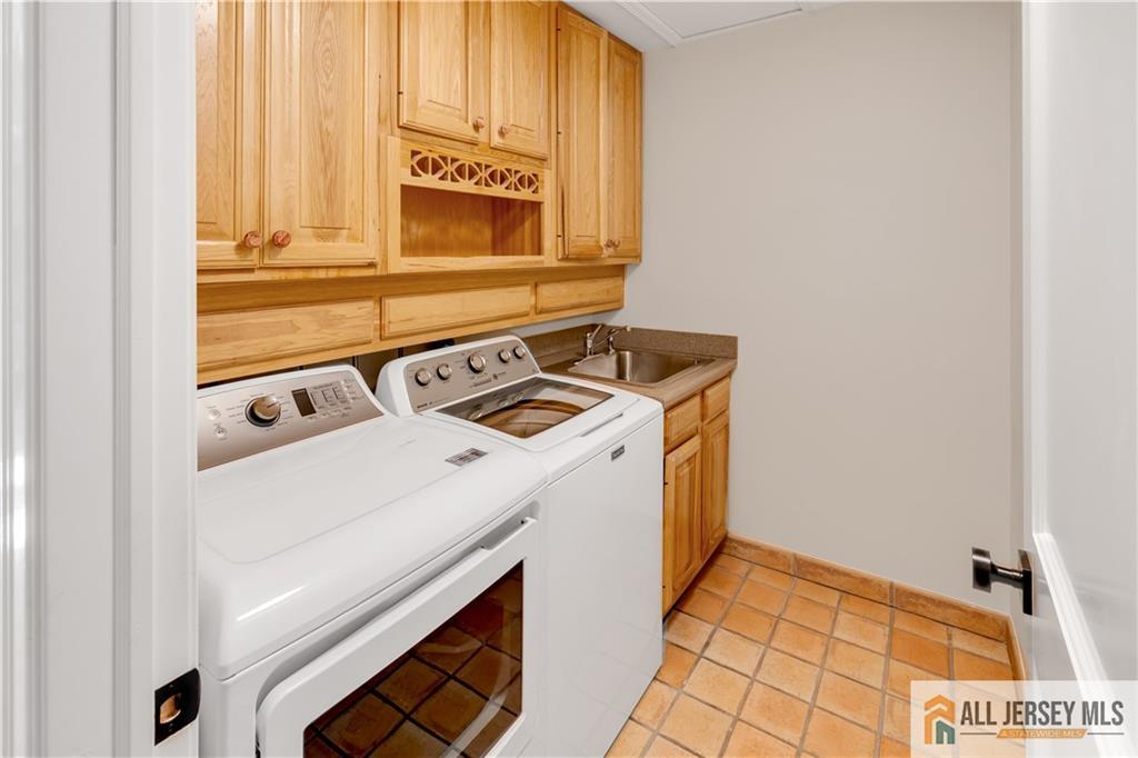 199 Old Forge Road Monroe Township, NJ 08831 - Photo 28 of 42