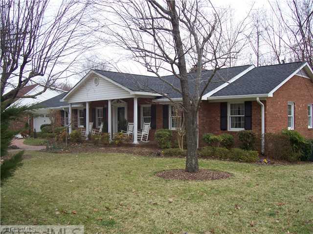 1413 Coventry Road High Point, NC 27262 - Photo 2 of 16 Exterior Front.