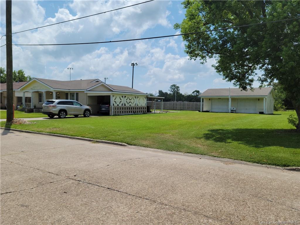 820 Azalea Street Lake Charles, LA 70607 - Photo 4 of 14 Gallery Image 4