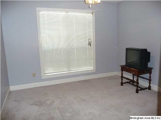 1277 Deer Trail Road Birmingham, AL 35226 - Photo 12 of 18