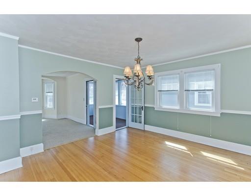 24 California Avenue Springfield, MA 01118 - Photo 14 of 30