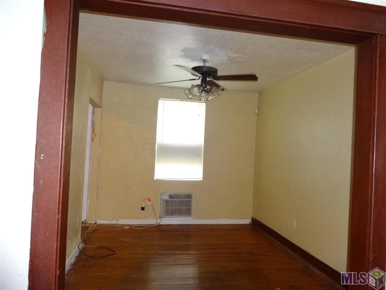 2030 Hemlock Street Baton Rouge, LA 70802 - Photo 4 of 7 Dining room