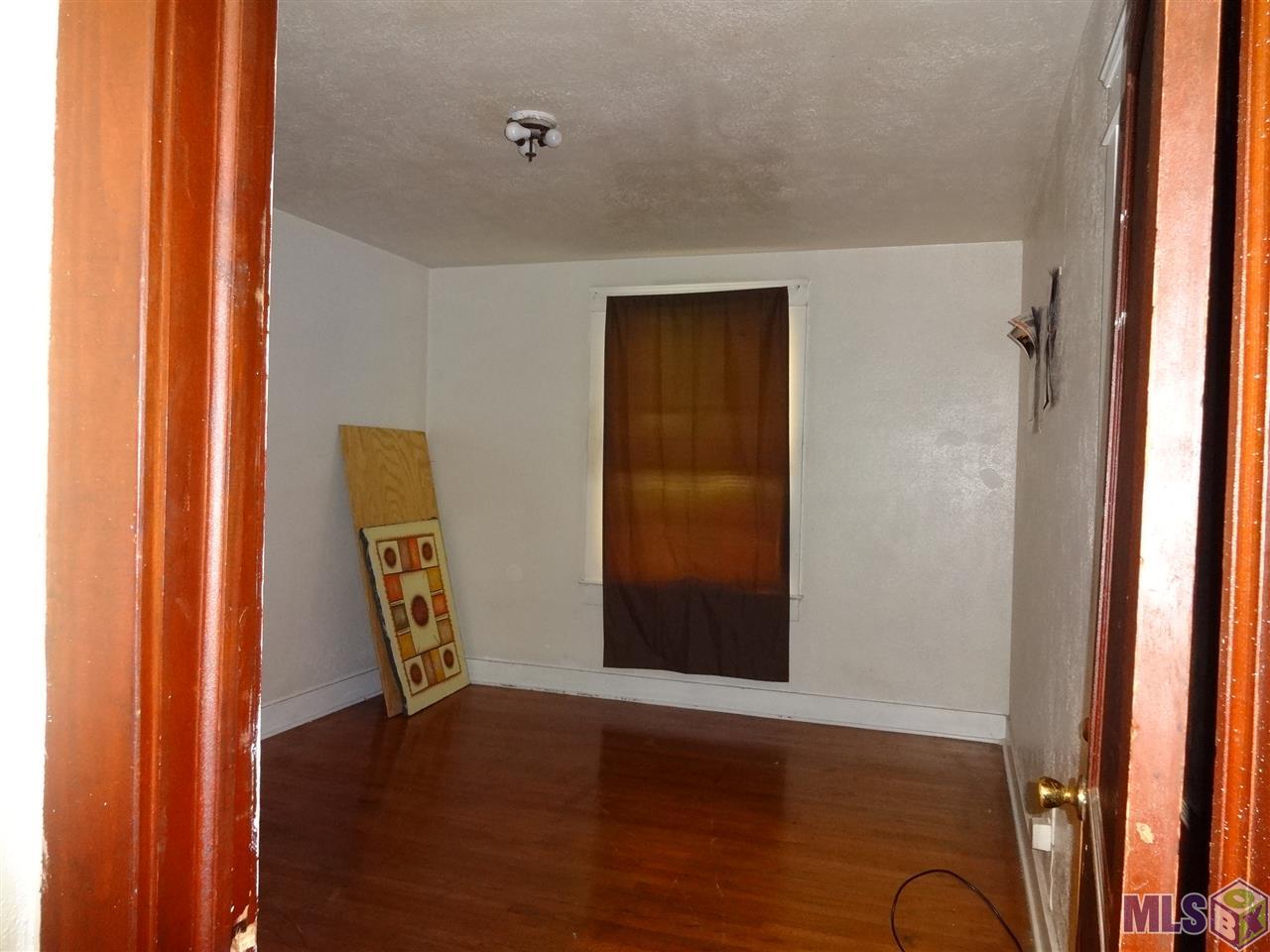 2030 Hemlock Street Baton Rouge, LA 70802 - Photo 6 of 7 Bedroom