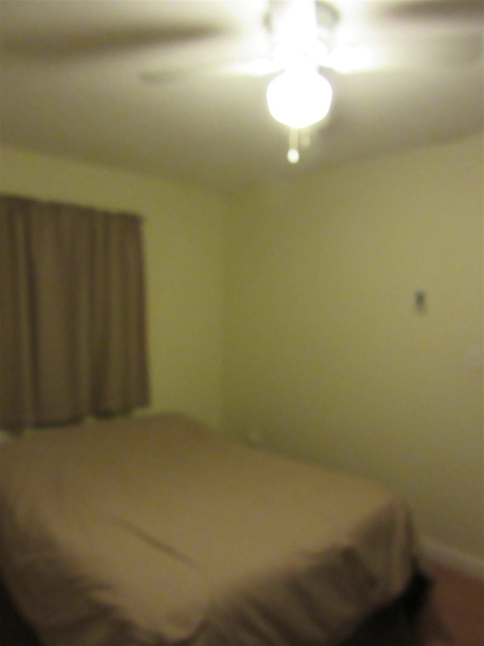 897 Mammoth Road, Unit 2 Manchester, NH 03104 - Photo 10 of 12