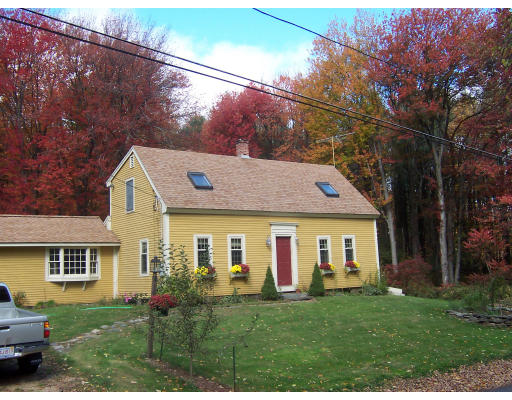 257 Farrington Road Barre, MA 01005 - Photo 1 of 6 Gallery Image 1