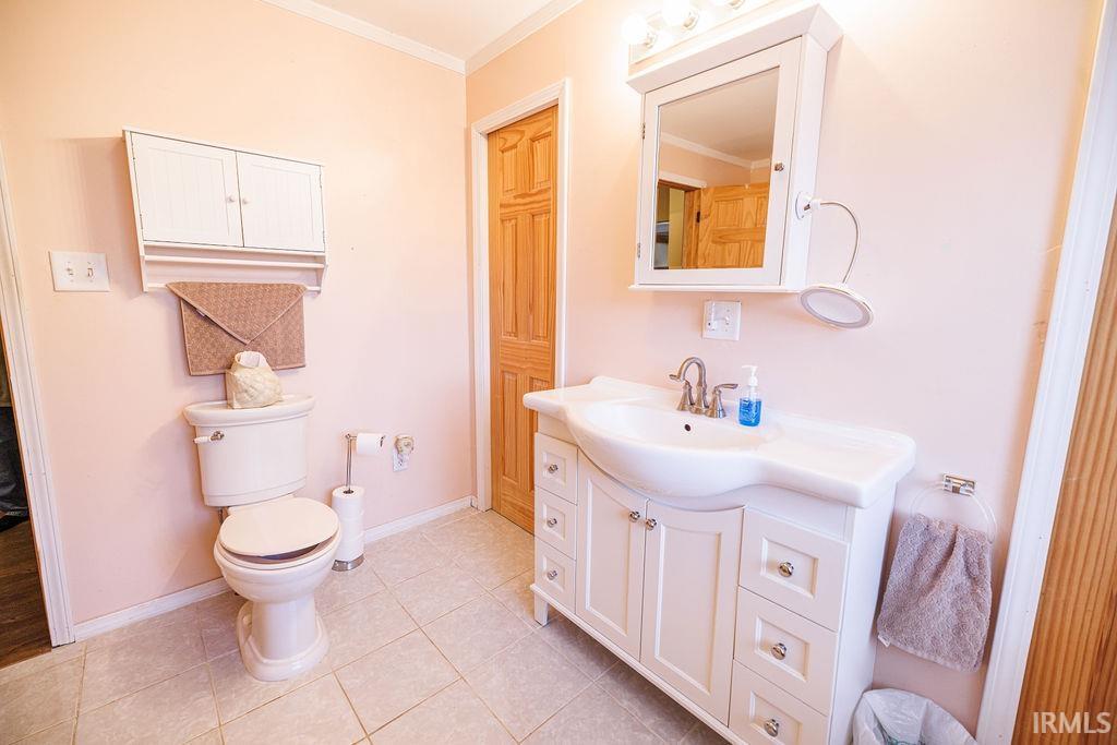 3865 Bakers School Road Spencer, IN 47460 - Photo 5 of 36