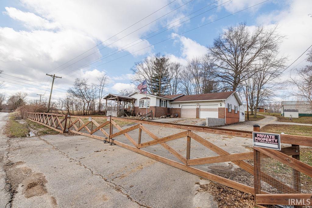 3865 Bakers School Road Spencer, IN 47460 - Photo 8 of 36