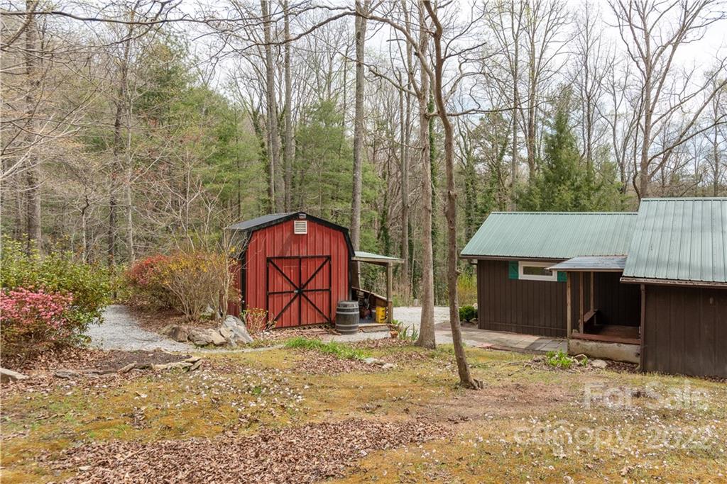 242 Colony Road Hendersonville, NC 28792 - Photo 14 of 14 a view of a backyard
