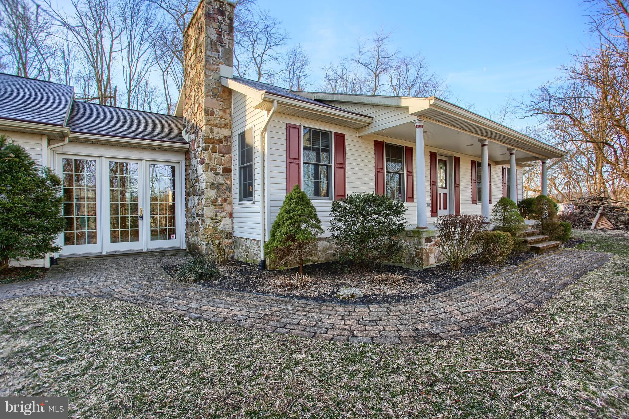 27 Junction Road Dillsburg, PA 17019 - Photo 1 of 49 Gallery Image 1