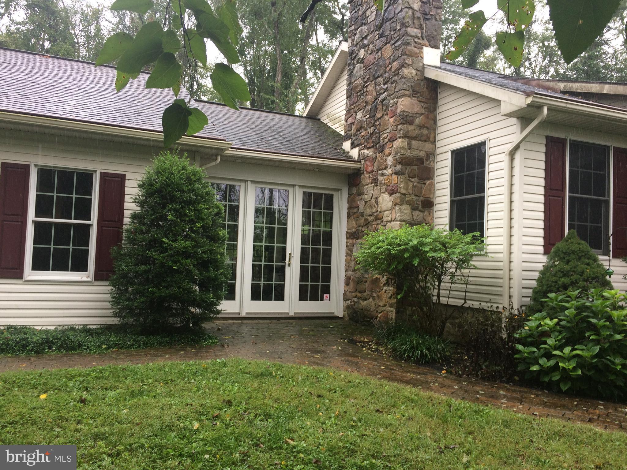 27 Junction Road Dillsburg, PA 17019 - Photo 2 of 49 Gallery Image 2