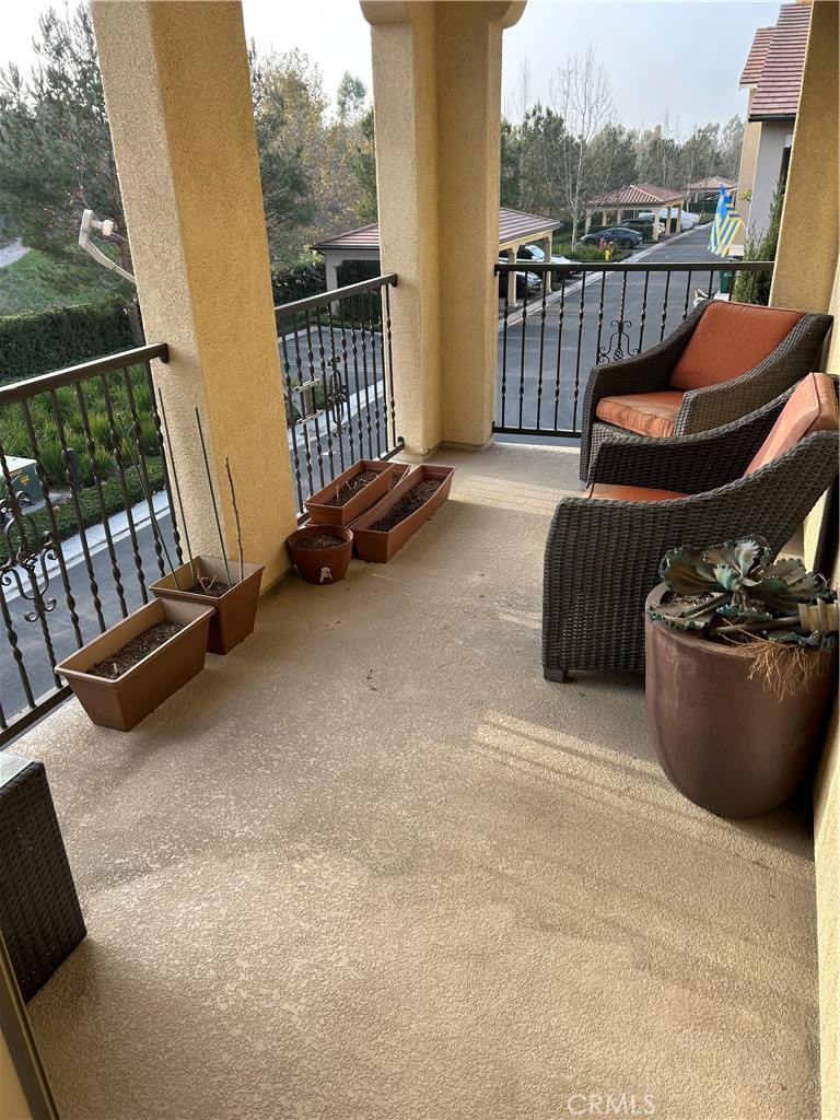 236 Rose Arch Irvine, CA 92620 - Photo 5 of 21