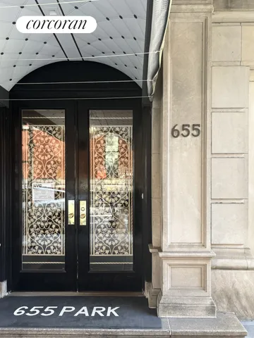 a view of an entrance door of the house