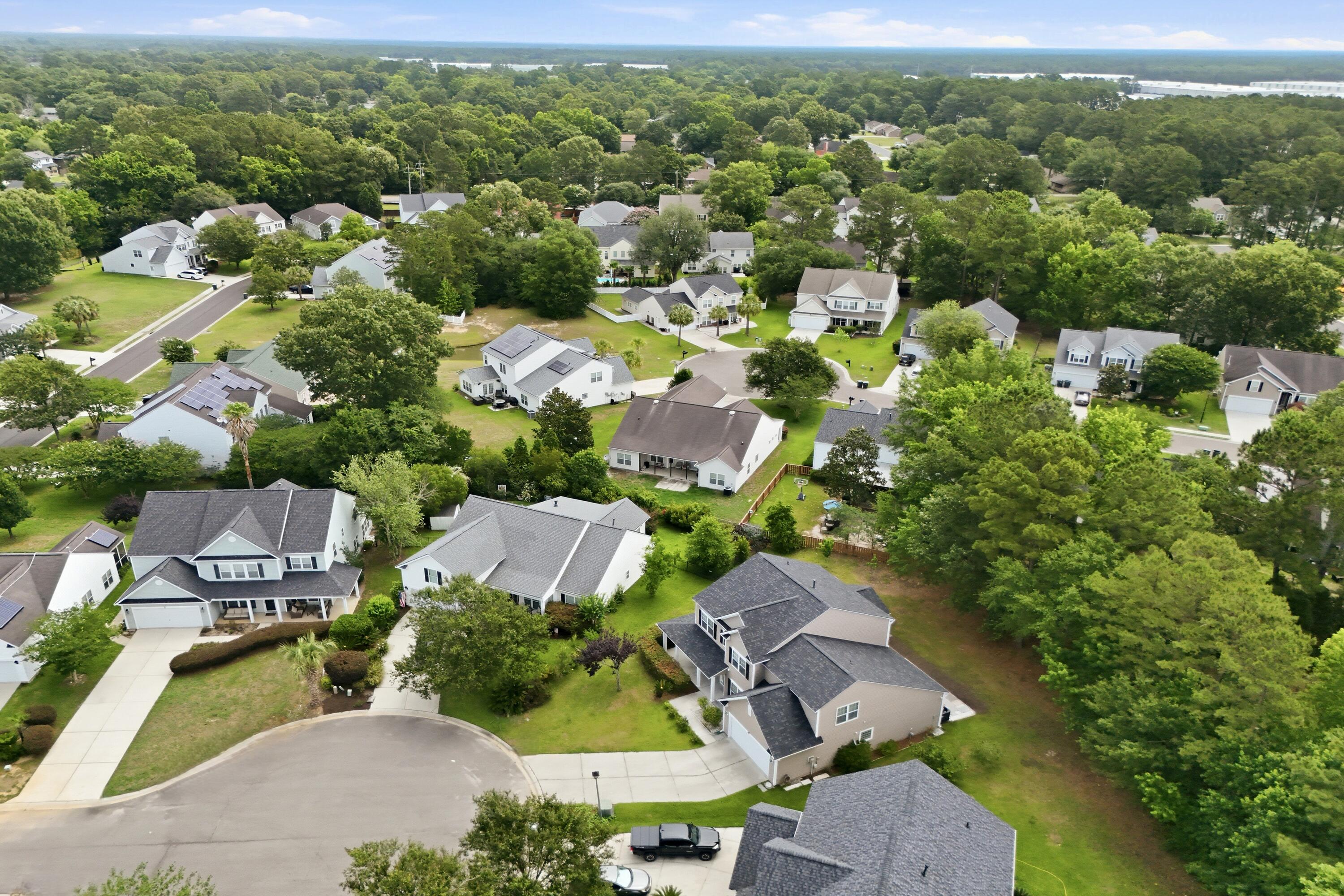 1507 Marsh Reed Court Hanahan, SC 29410 - Photo 7 of 58 1507D (10)