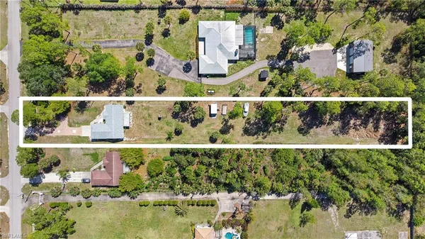 $450,000 | 3340 2nd Avenue Southeast, Naples, FL 34117