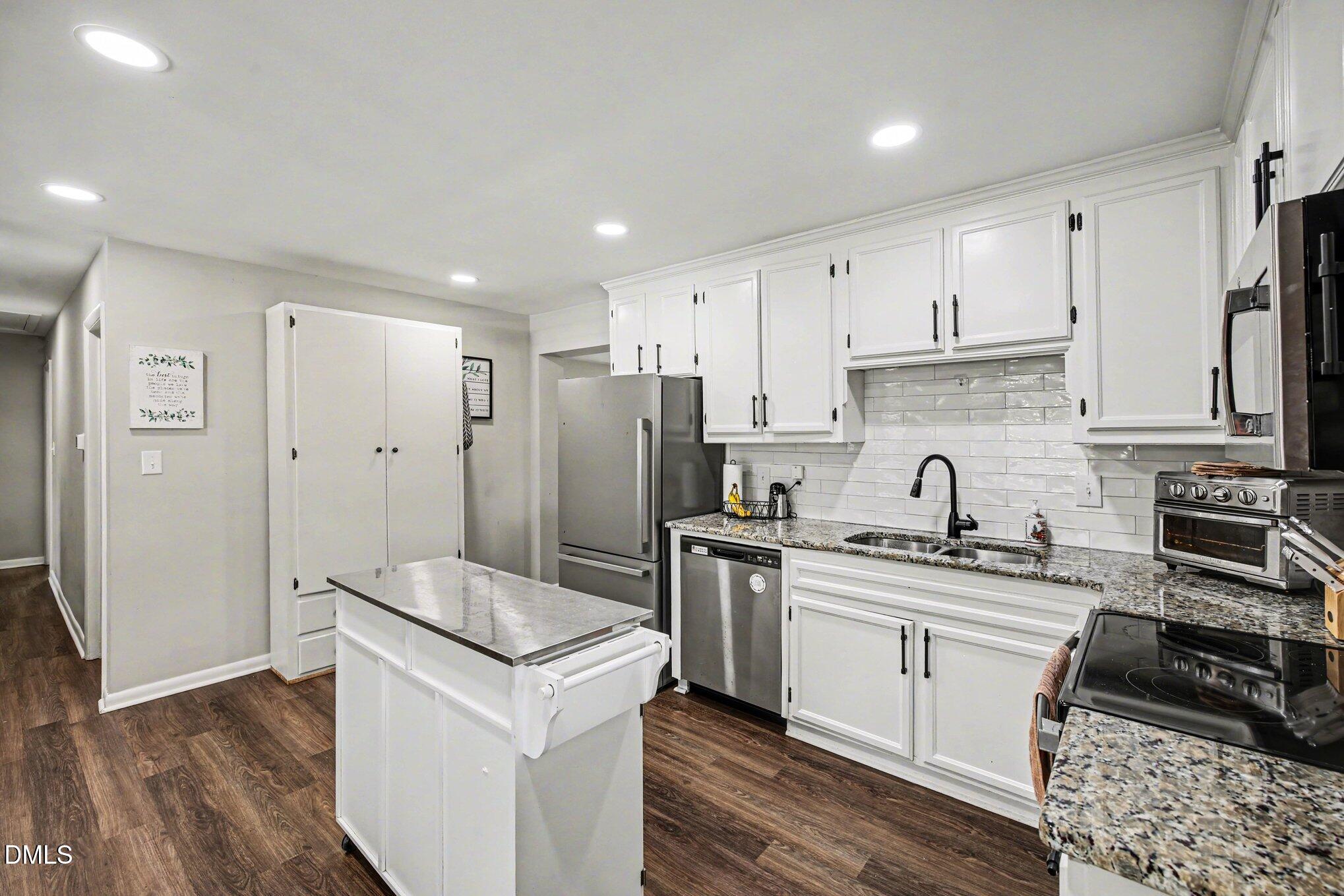 1768 Old Hinton Road Princeton, NC 27569 - Photo 4 of 20 007_file_8783