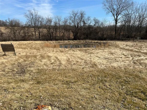 $380,000 | 12911 South Al Gossett Road, Lone Jack, MO 64070