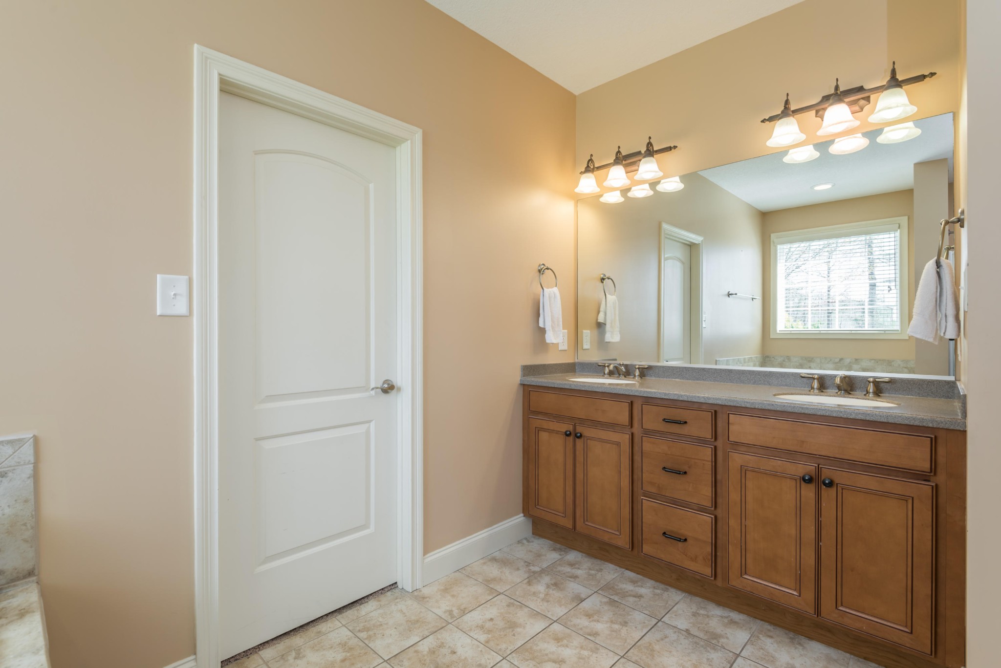 900 Crown Ridge Ln, Powell, TN 37849 - Photo 17 of 40 Gallery Image 17